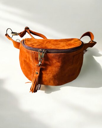 Duża zamszowa nerka, saszetka brązowa. Skóra naturalna brązowa, UNIQUE HandMade