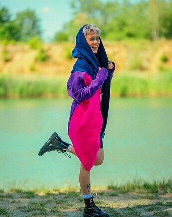 Długa bawełniana bluza , krój asymetryczny, NavahoClothing