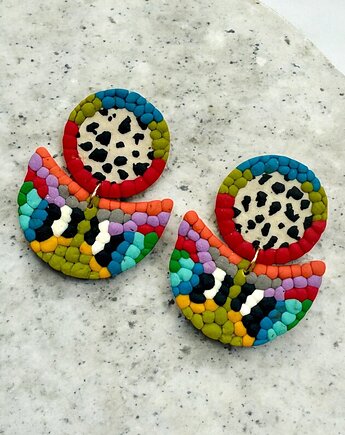 Kolczyki Sioux, Hellaclay