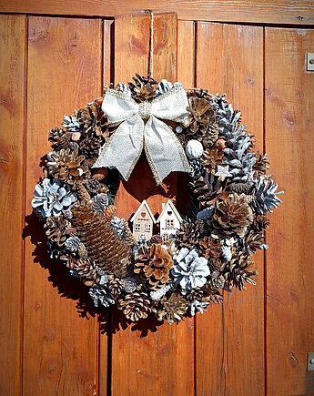 Wianek bożonarodzeniowy nr 4, DARY LASU