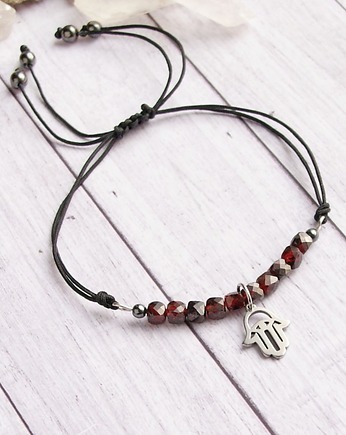 Amulet - granat & hamsa - odwaga, ochrona, kaktusia