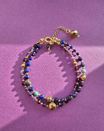 Fioletowo-niebieska bransoletka z ametystów i lapis lazuli z zawieszką, Dziewczyna i Perły