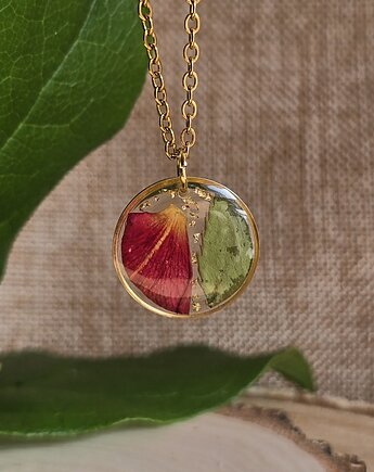 Złoty wisiorek z prawdziwym kwiatem róża, zkwiatem