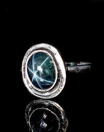 Pierścionek szafir gwiaździsty retro, Pracownia Neores