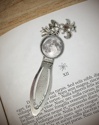 Zakładka do książki - Księżyc - lilia, yenoo