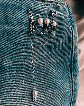 Broszka na agrafce "Punkt Zaczepienia"- biżuteria artystyczna handmade, Natalia Puchalska