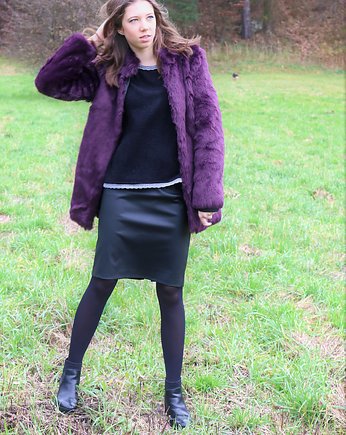 Sztuczne futro kurtka fioletowe, Insist