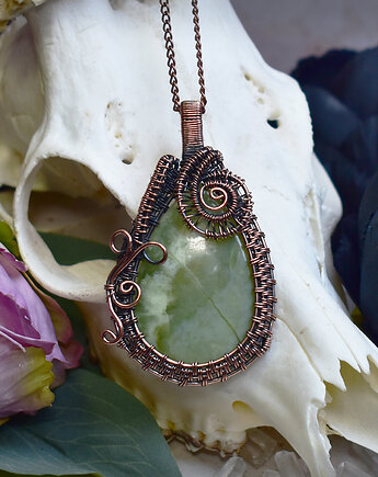 Miedziany wisiorek wire wrapping z larsonitem, Spirit Of Copper