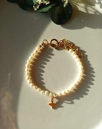 Bransoletka z pereł naturalnych -  zawieszka - baletnica, s e n s e d  accessories