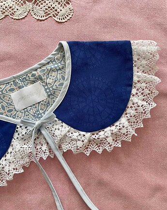 Kołnierzyk Enna, Prześwity