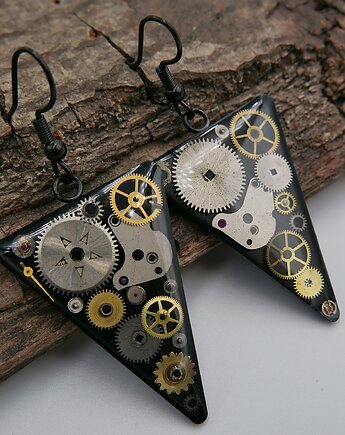 Mechaniczne kolczyki 342, Zegarynki