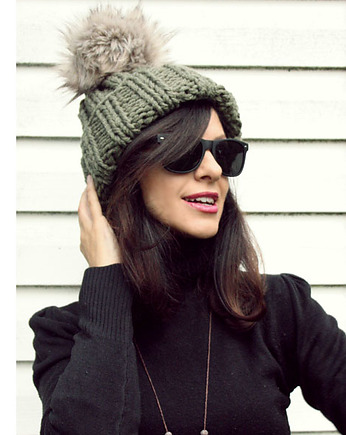 Zielona czapka beanie z pomponem, Mademoiselle Patrini