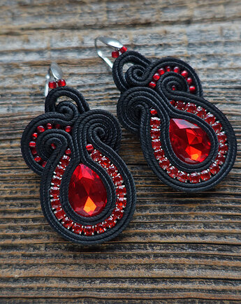 Kolczyki sutasz w stylu flamenco, Mró Soutache