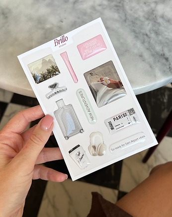 Naklejki 3D  dla miłośników podróży na etui oraz laptop, brillo