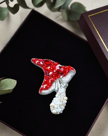 3D Broszka ręcznie haftowana, Broszka muchomor, Prezent dla kobiety, EcoToysByNastya