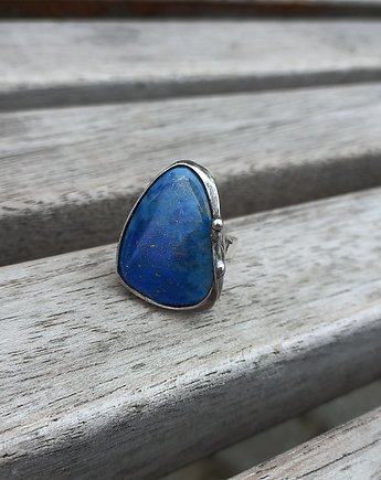 Lapis lazuli - pierścionek regulowany, po drugiej stronie lustra