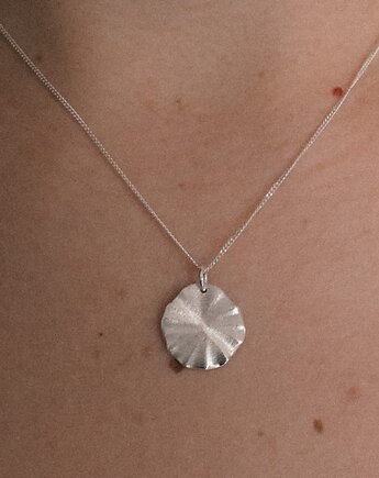 Naszyjnik medalion Cielesność, Vander jewelry