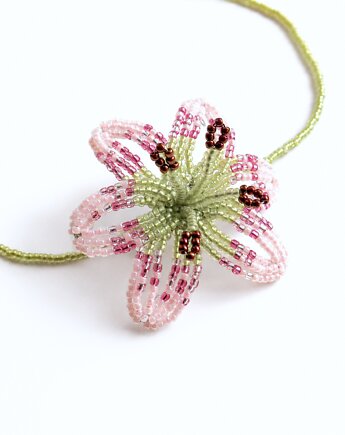 Różowo - pistacjowa lilia - naszyjnik choker, Hibiscus
