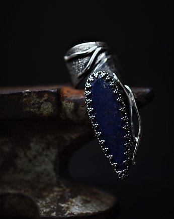 Pierścień z lapis lazuli, Dziki Królik