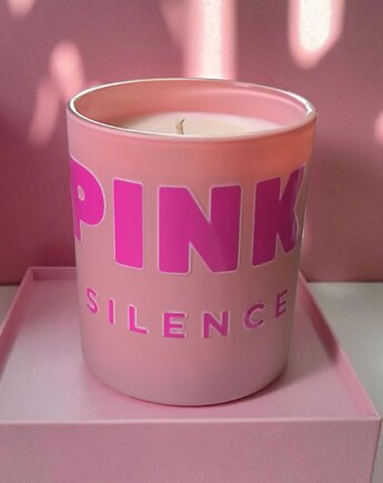 Inspirowana zapachem YSL-Świeca sojowa w różowym szkle PINK SILENCE, Oyka Candle