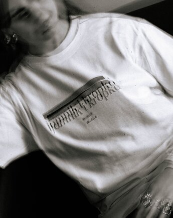 Koszulka biały "Jamnik i kropka", Galeria LueLue