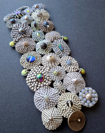 Bransoleta krople deszczu, Motywator Eweliny