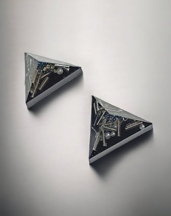 UNIKATOWE klipsy - piramidki - kolekcja QUEEN OF THE NIGHT, kaktusia