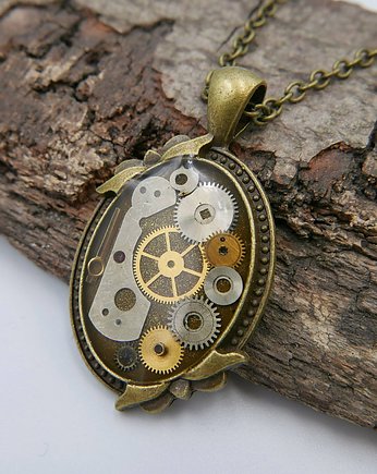 Mechaniczny naszyjnik 449, Zegarynki