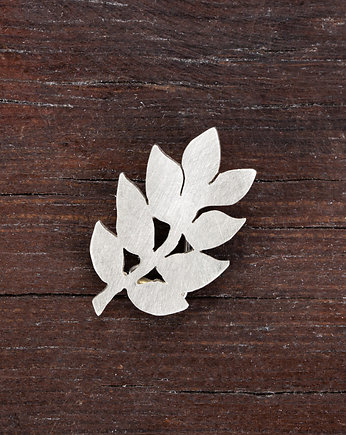 Broszka srebrny liść jesionu (mała), Joanna Komorowska Studio