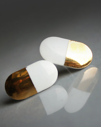 GOLD PILL/stal chirurgiczna/, Magda Łysiak