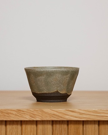 Czarka Gaja, Burchart Studio