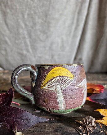 Kubek grzybowy, Grzyb kubek dla grzybiarza, kubek sgraffito mushroom, Fiona Ceramics
