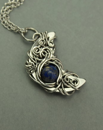 Wisiorek księżyc lapis lazuli wire wrapping półksiężyc, Agata Rozanska