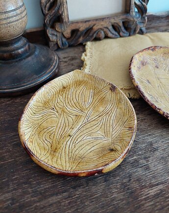 Ceramiczna podstawka bursztynowa, Wooden Love