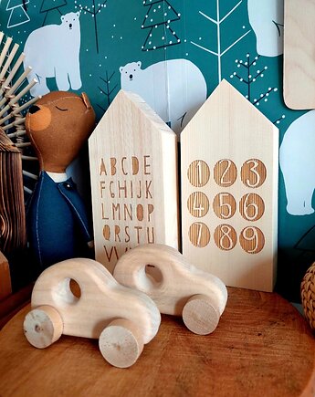 Drewniane domki z alfabetem i cyframi, Wooden Love