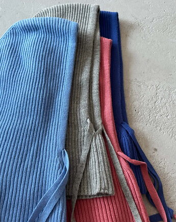 KAPIBARA RWS - kaptur / balaklawa  - 100% pluszowej wełny merino szary, KOPYTO