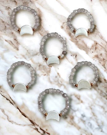 Pierścionek : lunula : agat szary, muszla naturalna, kaktusia