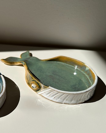 Talerzyk na biżuterie w kształcie wieloryba - zielony, Glina & Lina