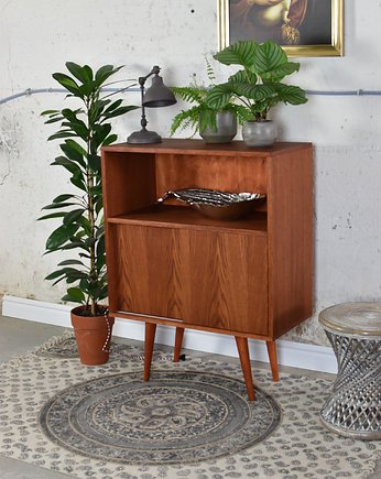 Komoda Highboard, Pastform Furniture