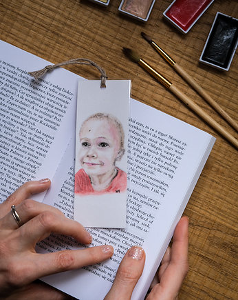 Portret na zamówienie ręcznie malowany na zakładce do książki dla dziadka, Z SZUFLAD UMYSŁU