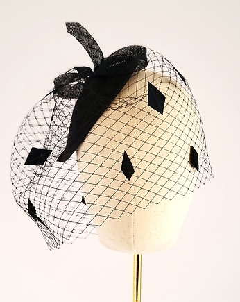 GO AHEAD toczek z czarną woalką, Expose Akcesoria