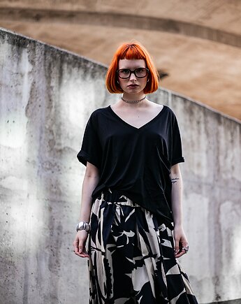 T-Shirt  "Lekki dotyk" czarny, Aneta Kosowska