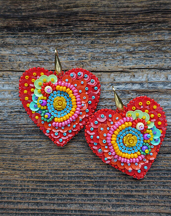 Kolekcja Frida - kolczyki kolorowe serca, Mró Soutache