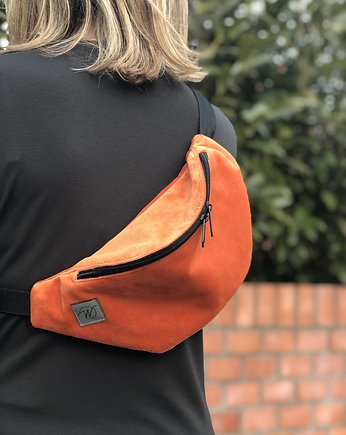 Nerka welurowa pomarańczowa "moc", Wyczarowane