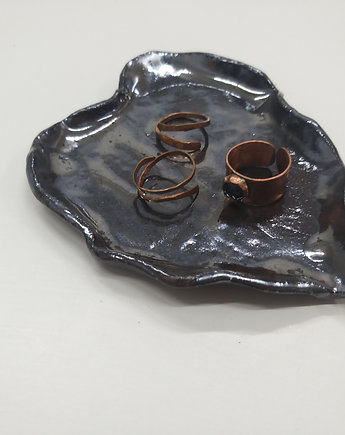 Srebrna ceramiczna podstawka liść, as ceramika