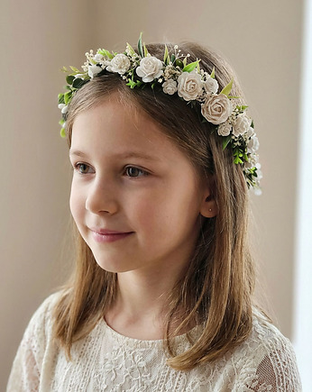 Asymetryczny wianek komunijny