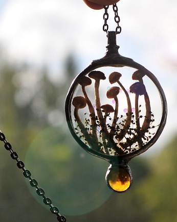 Las i Grzybki, MARIAELA