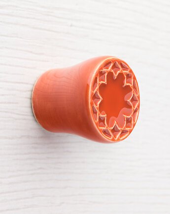 Gałka mała do mebli pomarańczowo-brązowa, wz.14, pracowniazona