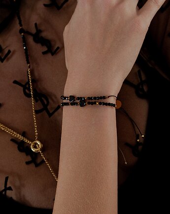Bransoletka z sercem z Onyksu i Spinelem, w hand works