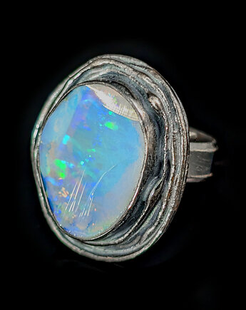 Pierścionek Aurora Borealis opal, Pracownia Neores